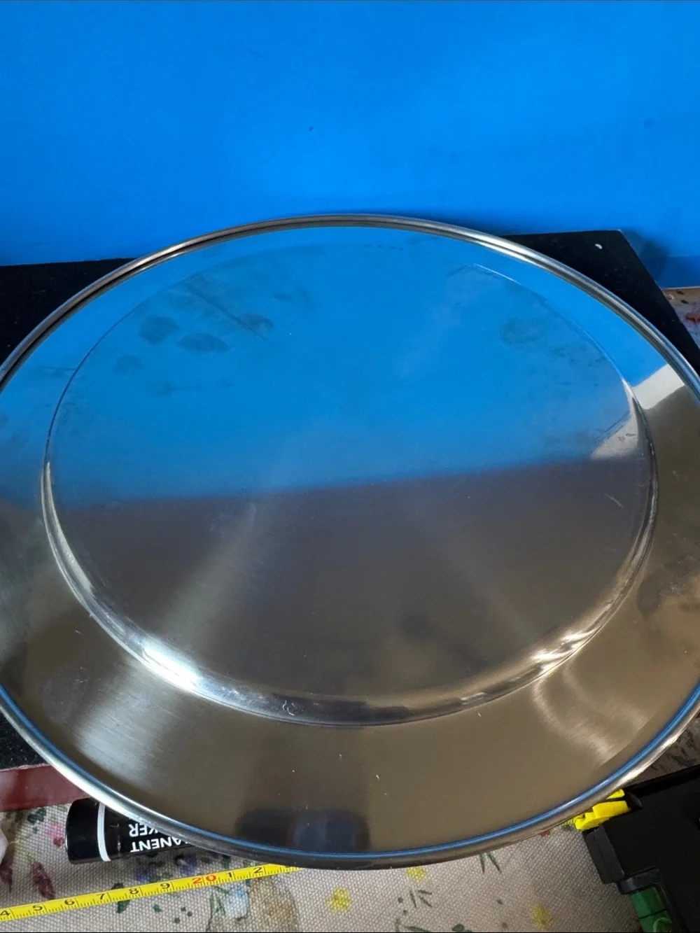 Vintage round charger plates set of two.